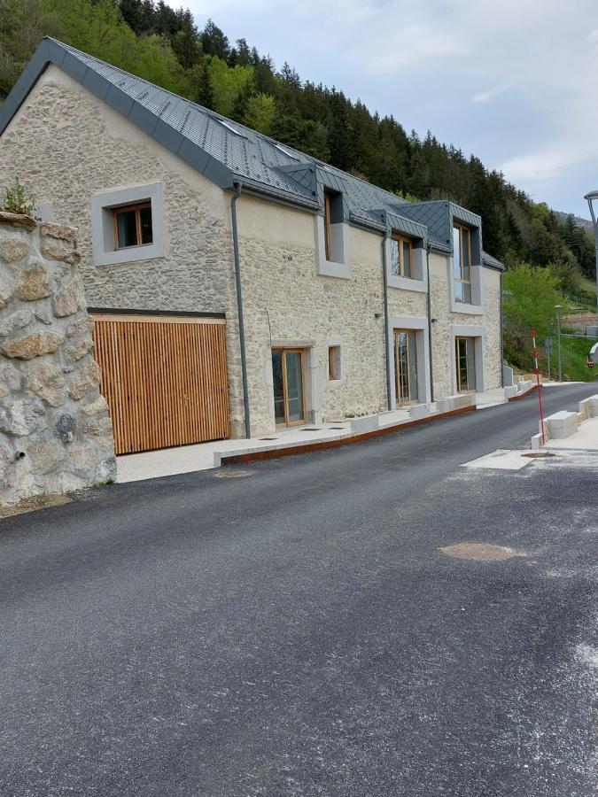 La Grange A Gaby Hotell Échirolles Exteriör bild